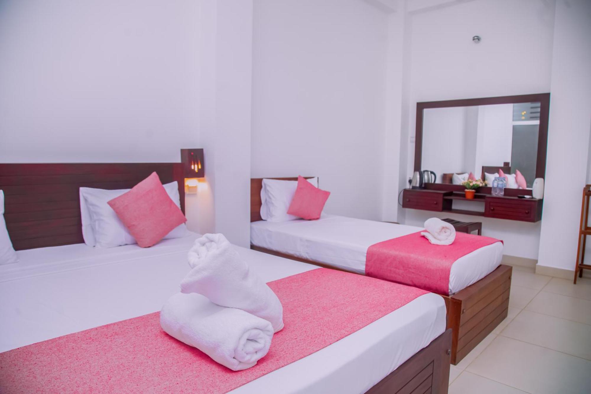 Ocean Villa Den Galle Exterior foto